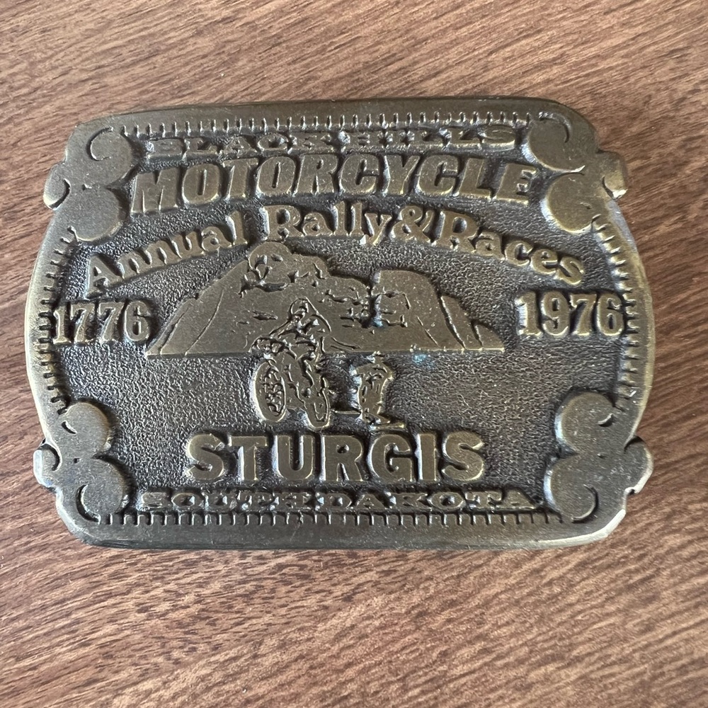 RARE Vintage Sturgis Black Hills Belt Buckle Bicentennial 1776-1976 rally